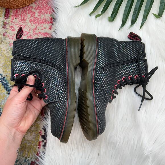 Dr. Marten Black Colorful Shimmer Leather Delaney Combat Boot Kids Girls 1 - Picture 5 of 8